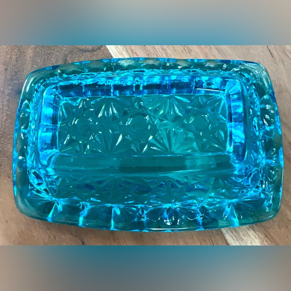 Vintage Pressed Glass Daisy & Button Pattern Ring/Trinket Holder by L.E. Smith - Picture 5 of 5